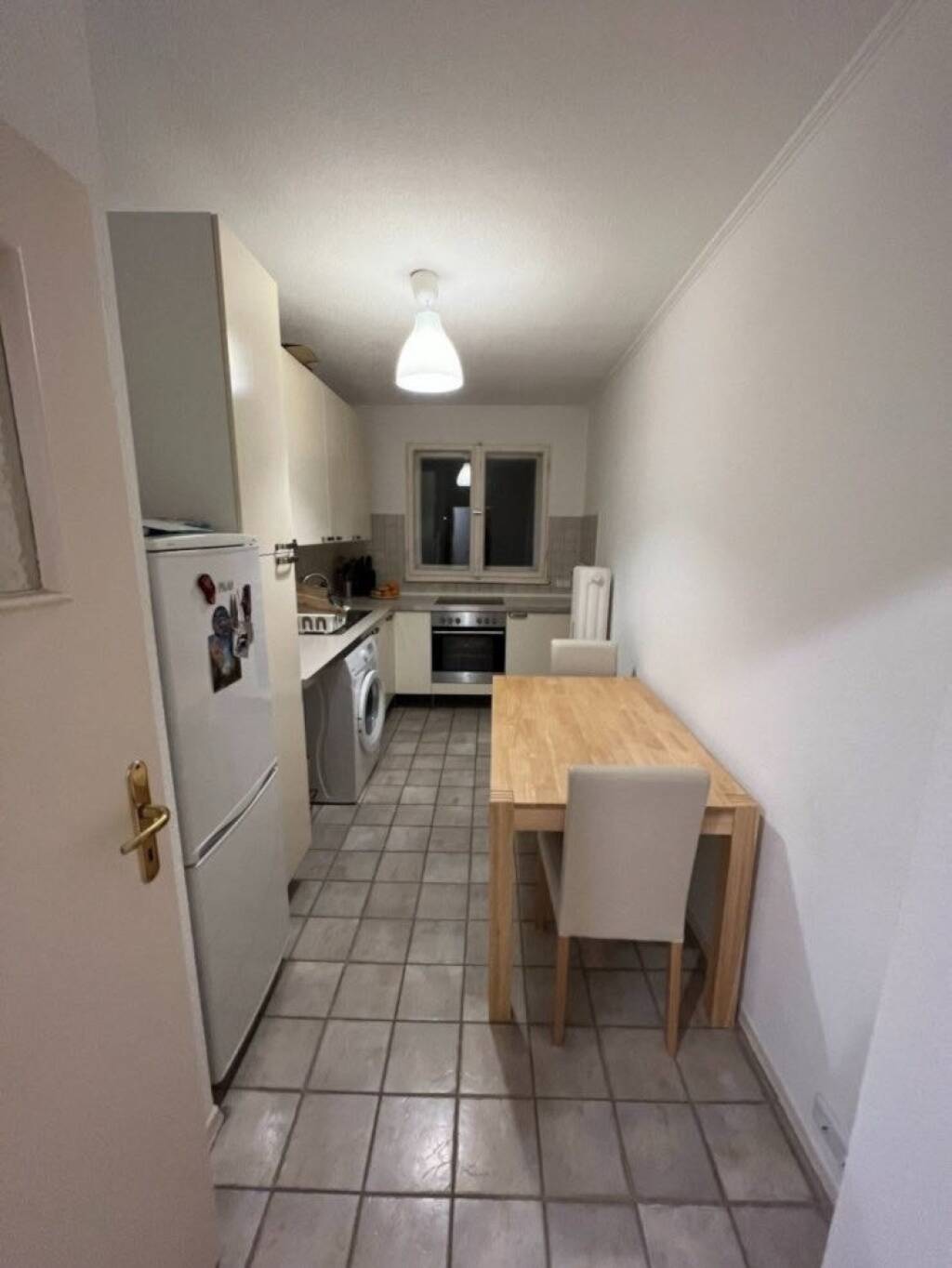 Helles und minimalistisches Studio mit modernem Komfort – Paderborn – Vorschaubild 3