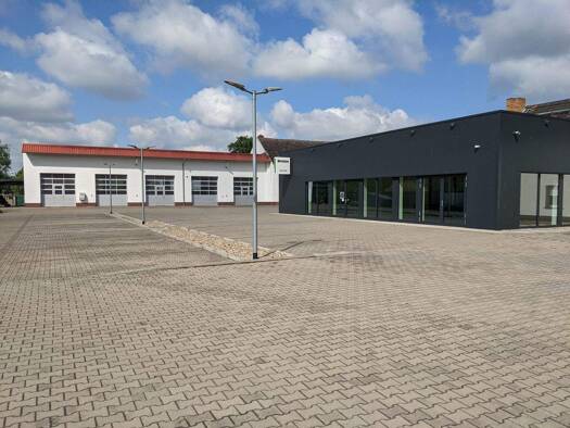 Werkstatt zur Miete provisionsfrei 3.000 € 250 m² Lagerfläche Groß Naundorf Annaburg 06925