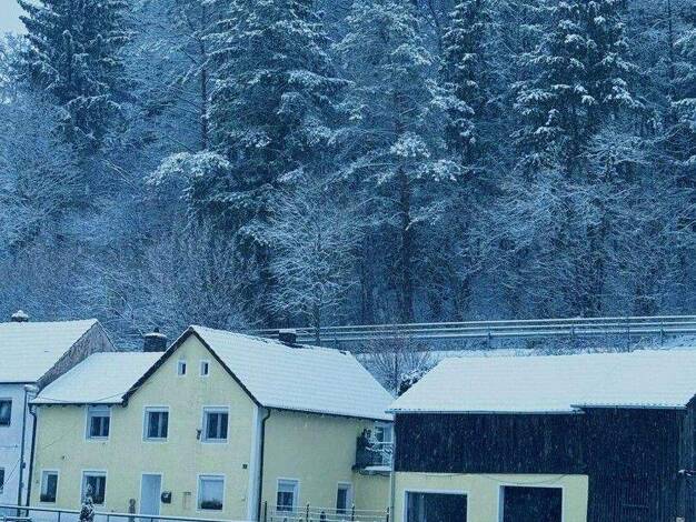 Einfamilienhaus zum Kauf provisionsfrei 399.000 € 4 Zimmer 144,8 m² 452 m² Grundstück Neuenhinzenhausen Altmannstein 93336