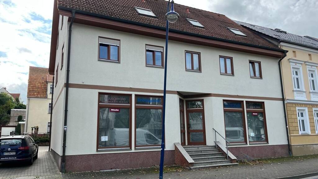 Büro zur Miete 120 m² Bürofläche teilbar ab 60 m² Leipziger Allee 68 Anklam 17389