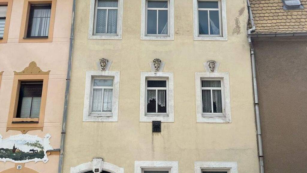 Wohnung zum Kauf 24.000 € 120 m² Altmarkt 19 Leisnig 04703