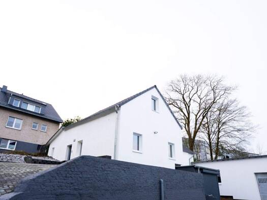 Einfamilienhaus zum Kauf 399.000 € 6 Zimmer 152 m² 1.059 m² Grundstück Nord Remscheid 42857