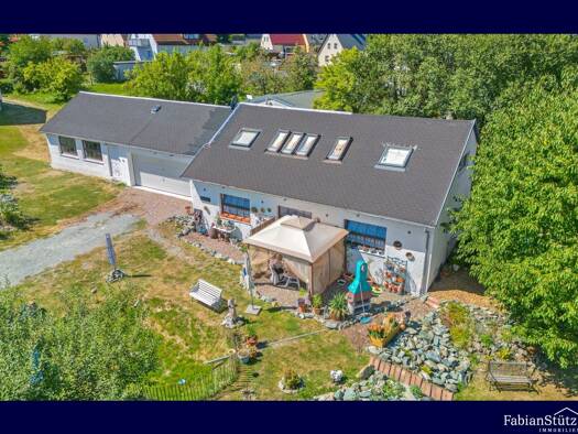 Einfamilienhaus zum Kauf 167.000 € 2 Zimmer 99 m² 1.923 m² Grundstück Zell Zell im Fichtelgebirge 95239