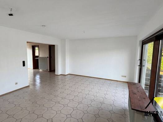 Wohnung zum Kauf 179.000 € 4 Zimmer 96,3 m² 2. Geschoss Sulz Sulz am Neckar 72172