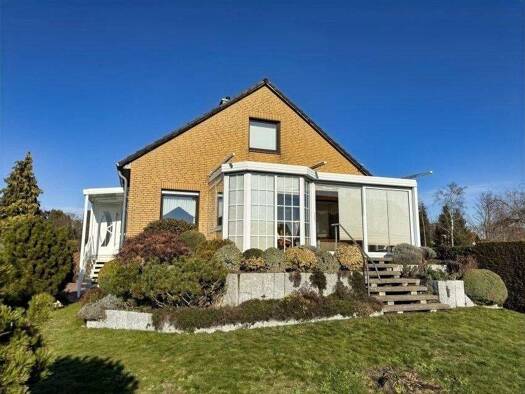 Einfamilienhaus zum Kauf 405.000 € 5 Zimmer 140 m² 569 m² Grundstück frei ab sofort Northen Gehrden 30989