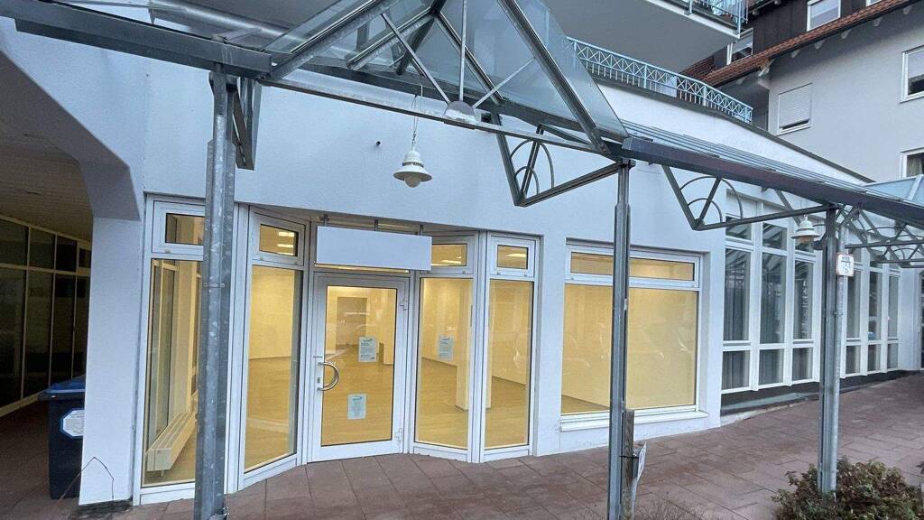 Laden zum Kauf 150.000 € 4 Zimmer Alpirsbach 72275