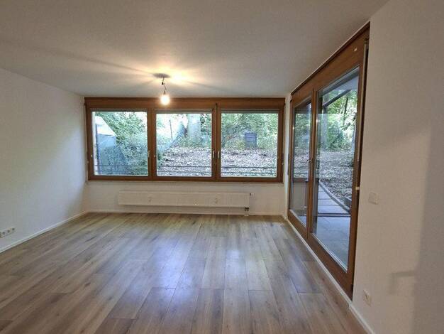 Terrassenwohnung zur Miete 990 € 2 Zimmer 57 m² EG frei ab 01.09.2026 Ludwigsburger Straße 204 Zuffenhausen Zuffenhausen 70435