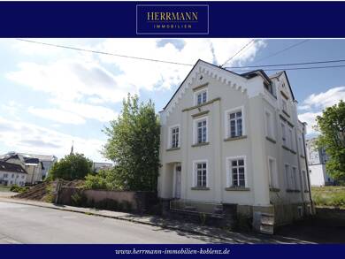 Haus zum Kauf 279.000 € 9 Zimmer 300 m² 831 m² Grundstück Ransbach-Baumbach 56235