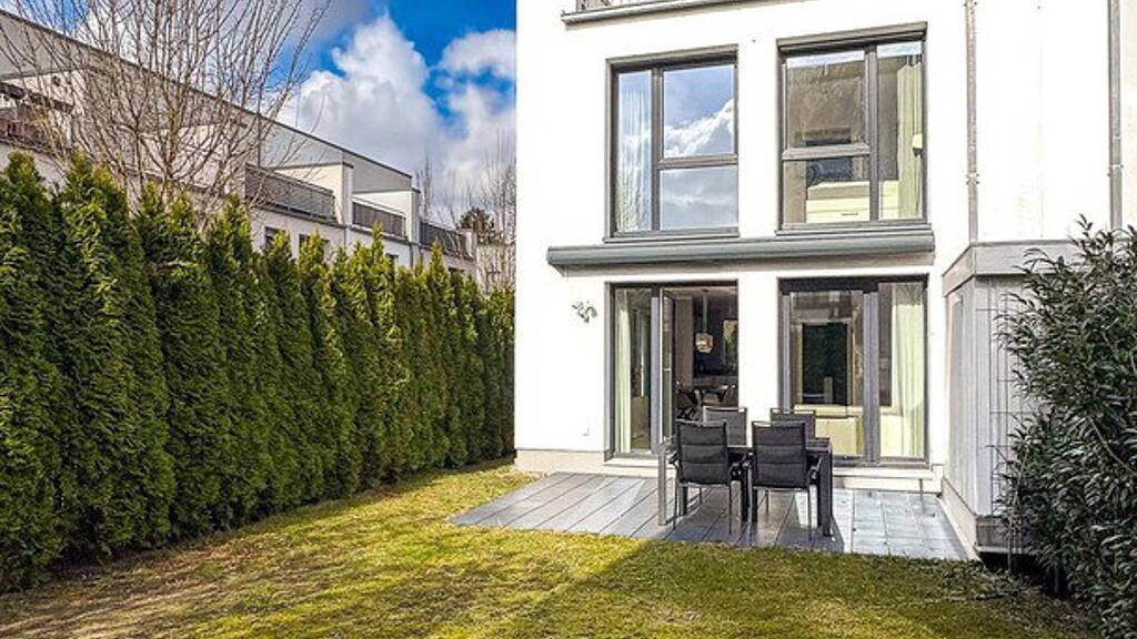 Doppelhaushälfte zum Kauf provisionsfrei 769.000 € 5 Zimmer 133 m² 222 m² Grundstück Langenhorn Hamburg 22419