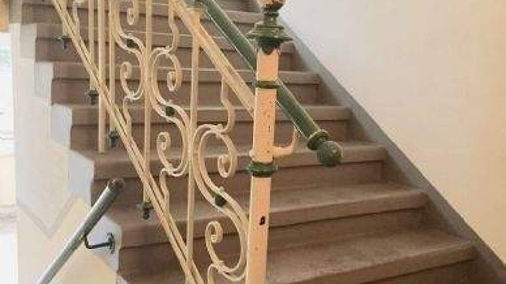 Wohnung zur Miete 295 € 2 Zimmer 62,5 m² 2. Geschoss frei ab sofort Glösaer Str. 20 Ebersdorf Chemnitz 09131