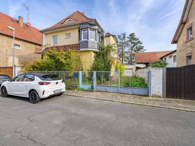 Einfamilienhaus zum Kauf 549.000 € 8 Zimmer 143 m² 589 m² Grundstück Nauheim 64569