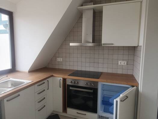 Wohnung zur Miete 800 € 3 Zimmer 85 m² Geschoss 2/3 frei ab 01.07.2026 Lobstädt Neukieritzsch 04575