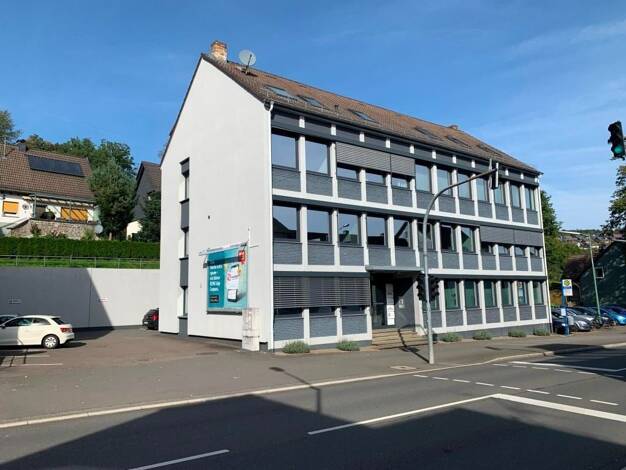 Haus zum Kauf 990.000 € 25 Zimmer 637 m² 674 m² Grundstück Niederseßmar Gummersbach 51645
