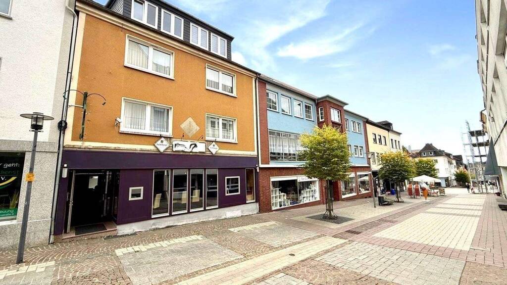 Mehrfamilienhaus zum Kauf 755.000 € 10 Zimmer 425 m² 400 m² Grundstück Altenkirchen 57610