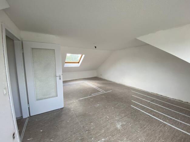 Wohnung zum Kauf provisionsfrei 109.900 € 2,5 Zimmer 51,7 m² Dachgeschoss, 3. Geschoss Krokusweg 4 Sölde - Nord Dortmund 44289