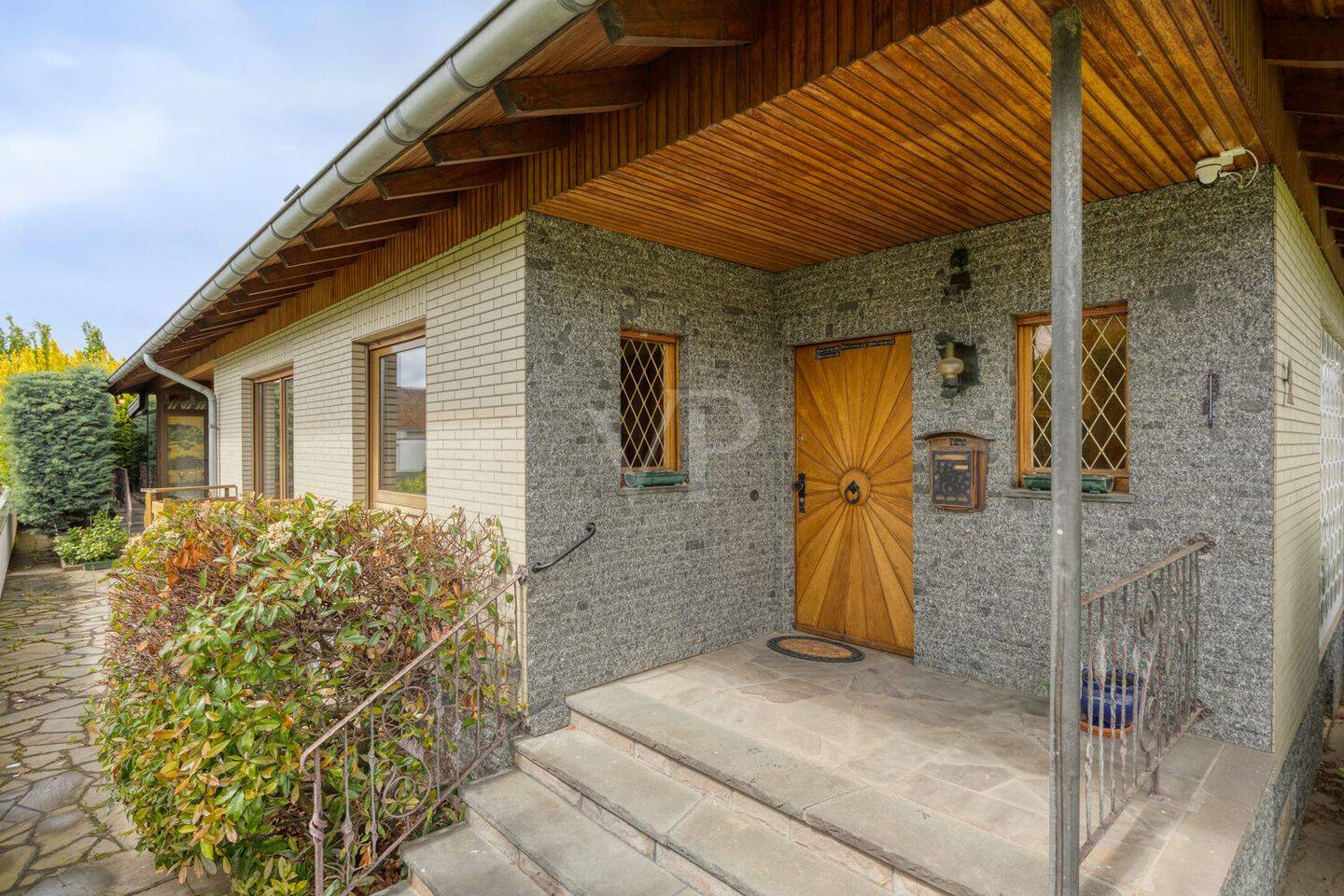 Einfamilienhaus zum Kauf - Ansicht 2