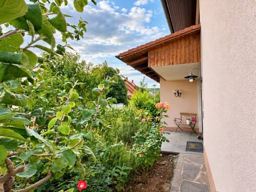 Einfamilienhaus zum Kauf 478.000 € 5,5 Zimmer 156 m² 780 m² Grundstück Jechtingen Sasbach am Kaiserstuhl 79361