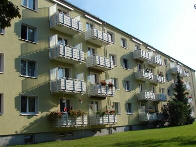 Wohnung zur Miete 361 € 3 Zimmer 58,2 m² 3. Geschoss Bertolt-Brecht-Str. 29 Bautzen Bautzen 02625