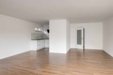 Wohnung zur Miete 1.600 € 3 Zimmer 85,2 m² 1. Geschoss frei ab 01.06.2025 Günderodestraße 20 Waldtrudering München 81827