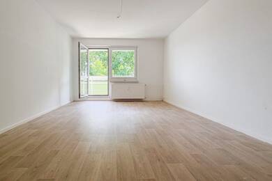 Wohnung zur Miete 449 € 4 Zimmer 98,2 m² 5. Geschoss Otto-Hofmann-Straße 34 Markersdorf 620 Chemnitz 09122