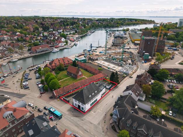 Gewerbeobjekt zum Kauf als Kapitalanlage geeignet 950.000 € 666 m² 871 m² Grundstück teilbar ab 666 m² Neustadt Neustadt in Holstein 23730