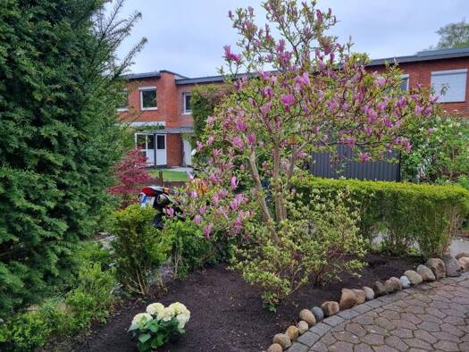 Reihenhaus zur Miete 1.500 € 4 Zimmer 112 m² 148 m² Grundstück frei ab 01.04.2026 Niendorf Hamburg 22453