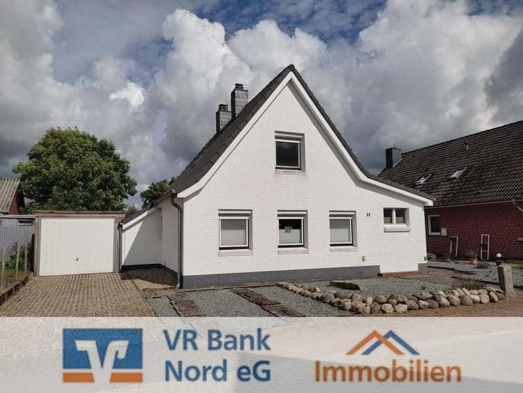 Einfamilienhaus zum Kauf 196.000 € 4 Zimmer 90 m²<br/>Wohnfläche 999 m²<br/>Grundstück Bredstedt 25821