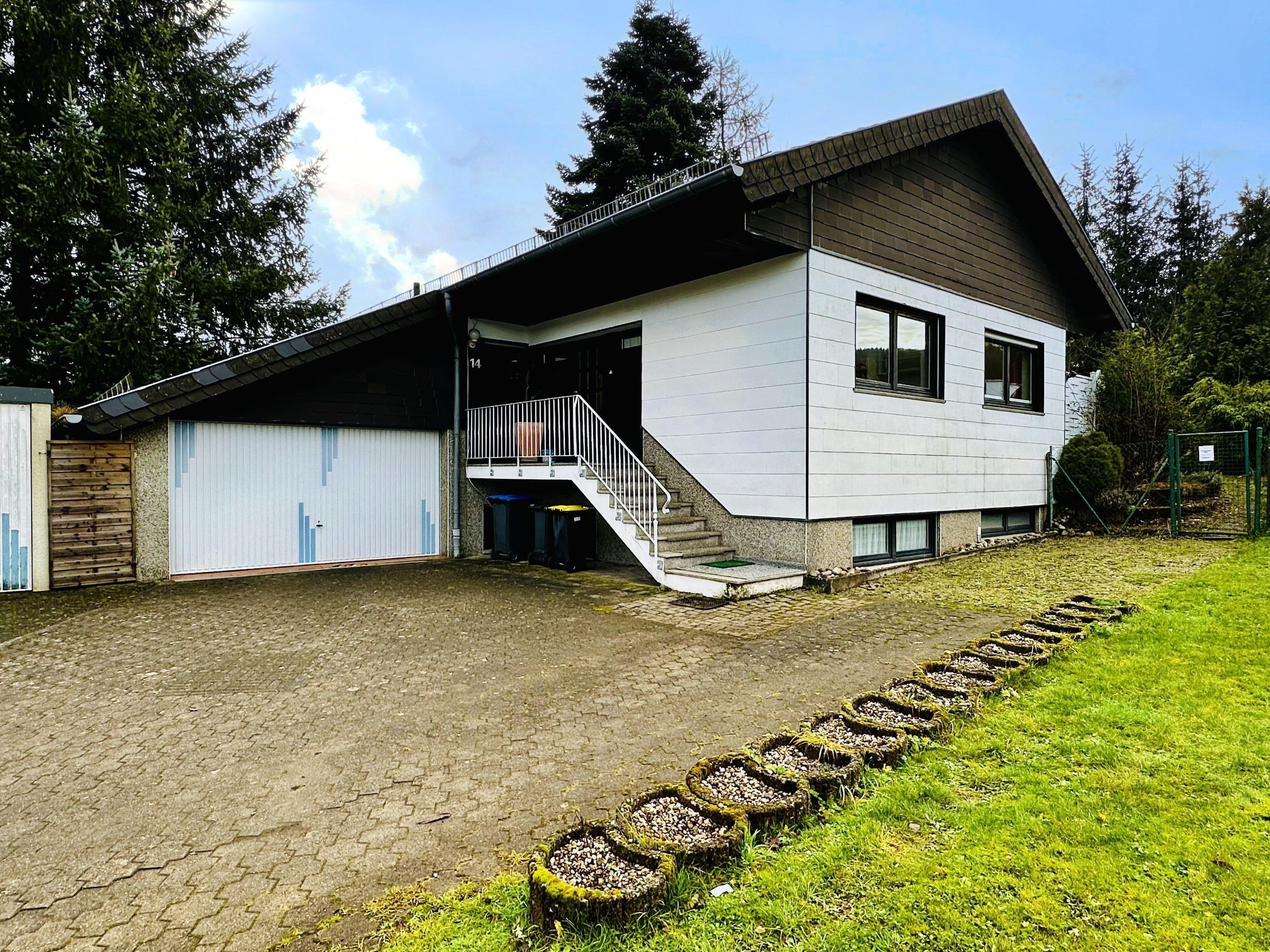 Einfamilienhaus zum Kauf 259.000 € 4 Zimmer 120 m²<br/>Wohnfläche 947 m²<br/>Grundstück Braunshausen Nonnweiler 66620