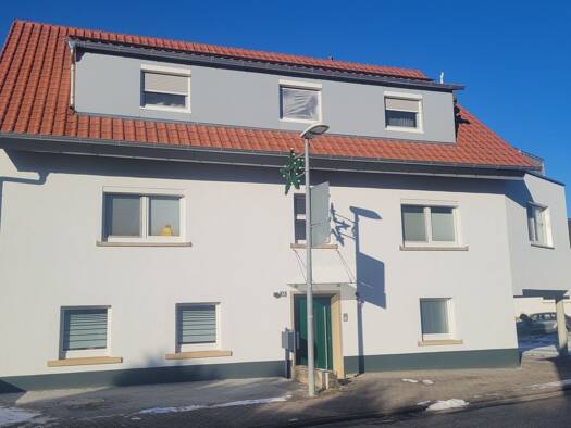 Wohnung zur Miete 1.400 € 4 Zimmer 110 m² Geschoss 1/3 frei ab 01.06.2026 Oberderdingen 75038