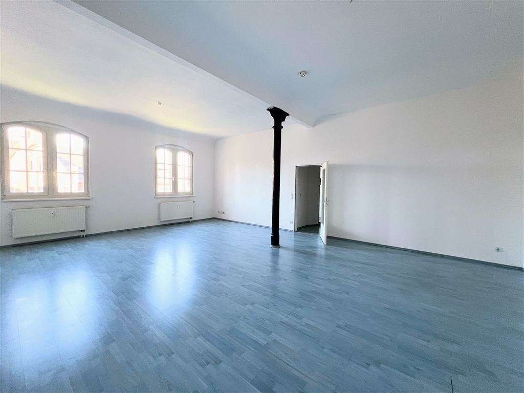 Wohnung zur Miete 650 € 2 Zimmer 107 m²<br/>Wohnfläche 3.<br/>Geschoss ab sofort<br/>Verfügbarkeit Tauentzienstraße 24 Jüterbog Jüterbog 14913