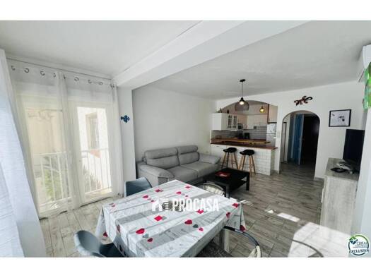Wohnung zum Kauf 211.000 € 2 Zimmer 52 m² Roses 17480