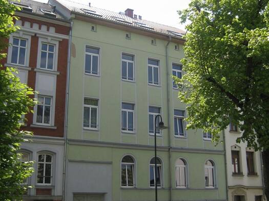 Wohnung zur Miete 390 € 3 Zimmer 72 m² frei ab 01.10.2025 Gera 07546
