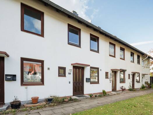 Reihenmittelhaus zum Kauf 350.000 € 4,5 Zimmer 85 m² 133 m² Grundstück Rahlstedt Hamburg 22143
