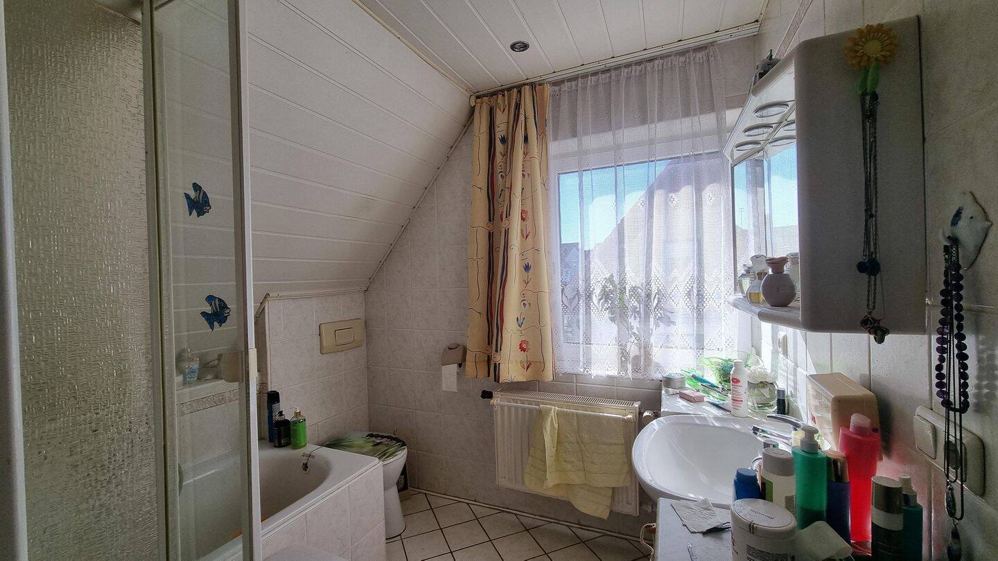 Einfamilienhaus zum Kauf - Mehr