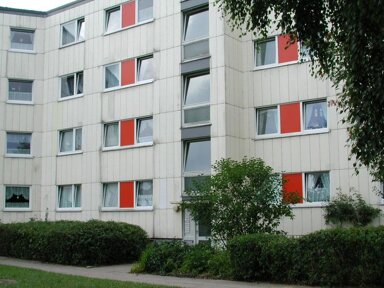 Wohnung zur Miete 560 € 3 Zimmer 69,9 m² 3. Geschoss frei ab 18.02.2025 Göteborgring 63 Mettenhof Bezirk 1 Kiel 24109