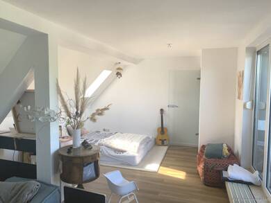 Wohnung zum Kauf 452.000 € 3,5 Zimmer 95 m² Dachgeschoss Vogelsanger Platz 4 Junkersdorf Köln / Junkersdorf 50858