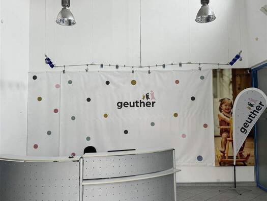 Büro zur Miete 1.300 m² Bürofläche teilbar ab 1.000 m² Mitwitz 96268