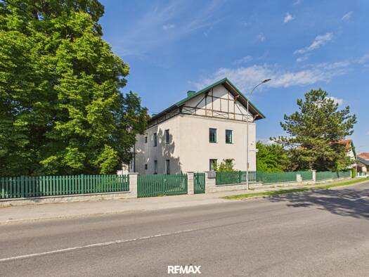 Mehrfamilienhaus zum Kauf 690.000 € 13 Zimmer 402,1 m² 2.629 m² Grundstück Marz 7221