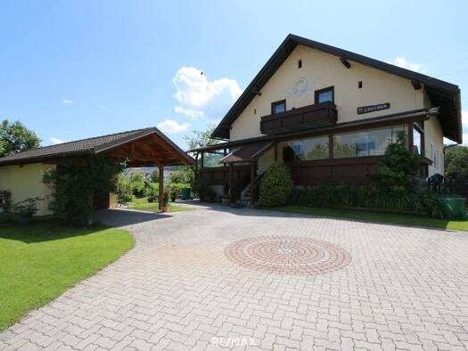 Einfamilienhaus zum Kauf 350.000 € 9 Zimmer 212 m² 890 m² Grundstück Feldkirchen in Kärnten 9560