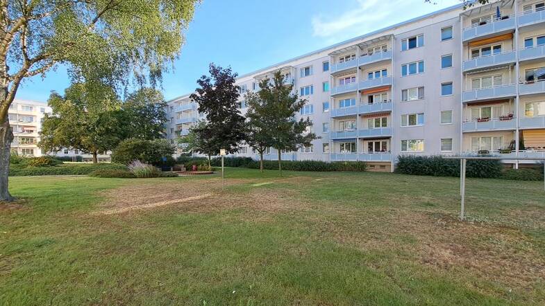 Wohnung zur Miete 335 € 2 Zimmer 49,3 m² 4. Geschoss Friedrich-List-Straße 37 Wohnkomplex 6 Eisenhüttenstadt 15890