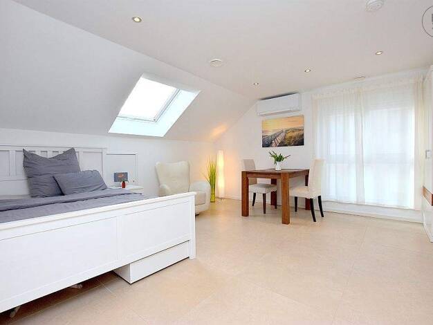 Wohnung zur Miete Wohnen auf Zeit 1.240 € 1 Zimmer 34 m² frei ab sofort Möhringen Stuttgart 70567