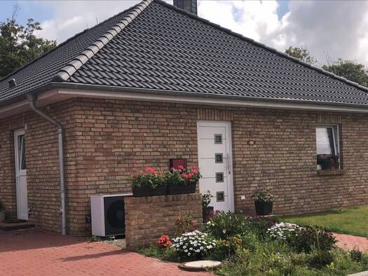 Bungalow zum Kauf provisionsfrei 399.000 € 3 Zimmer 100 m² 647 m² Grundstück Westerende 2 Garding 25836