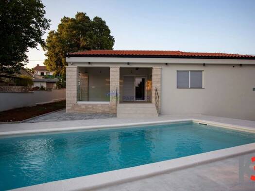 Haus zum Kauf 495.000 € 5 Zimmer 153 m² 789 m² Grundstück Rovinj 52210