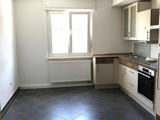 Wohnung zur Miete 1.150 € 3 Zimmer 87 m² 3. Geschoss Steinbühl Nürnberg 90459