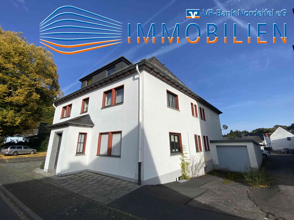 Haus zum Kauf 199.000 € 6 Zimmer 179 m²<br/>Wohnfläche 797 m²<br/>Grundstück Blumenthal Hellenthal / Blumenthal 53940