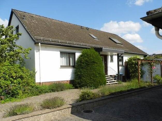 Einfamilienhaus zum Kauf provisionsfrei 480.000 € 4 Zimmer 200 m² 1.000 m² Grundstück Hopfenbreite Hastenbeck Hameln 31789
