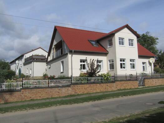 Bauernhaus zum Kauf 790.000 € 16 Zimmer 413 m² 4.360 m² Grundstück frei ab sofort Biesdorfer Dorfstraße 11 Biesdorf Wriezen 16269