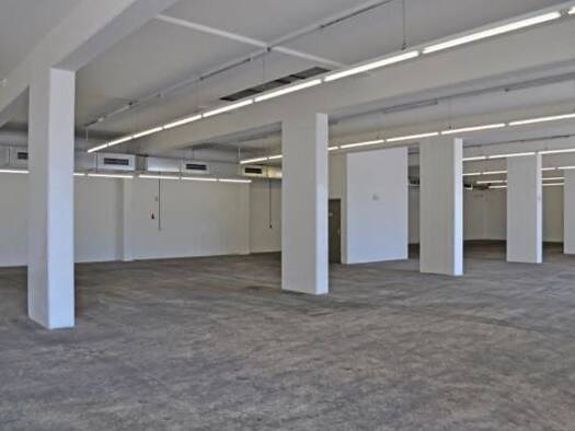 Lagerhalle zur Miete 4,46 € 1.684 m² Lagerfläche Lechhausen Augsburg 86165