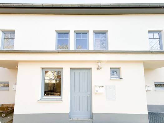 Reihenmittelhaus zum Kauf 245.000 € 4 Zimmer 109 m² 100 m² Grundstück Großschwabhausen Großschwabhausen 99441