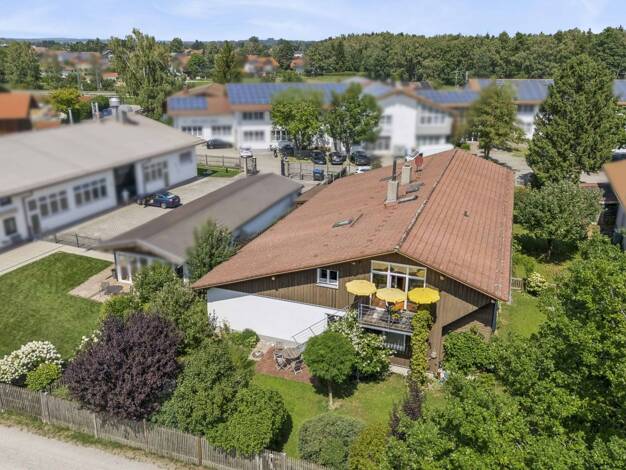 Sonstiges zum Kauf provisionsfrei als Kapitalanlage geeignet 1.399.000 € 6 Zimmer 238,3 m² 1.250 m² Grundstück Bernau Bernau am Chiemsee 83233